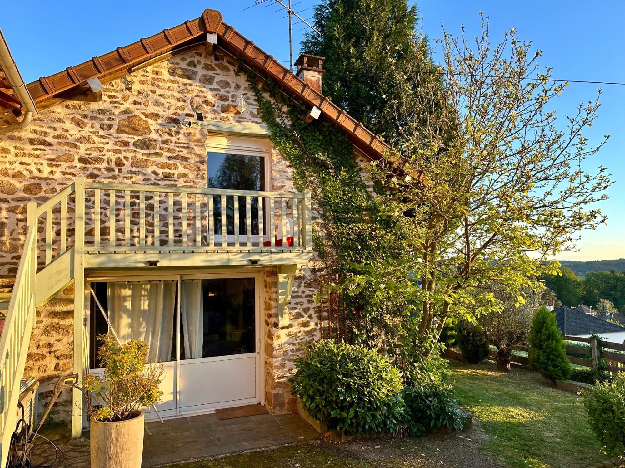 Au Pied Du Frene Villa Bourganeuf Exterior photo